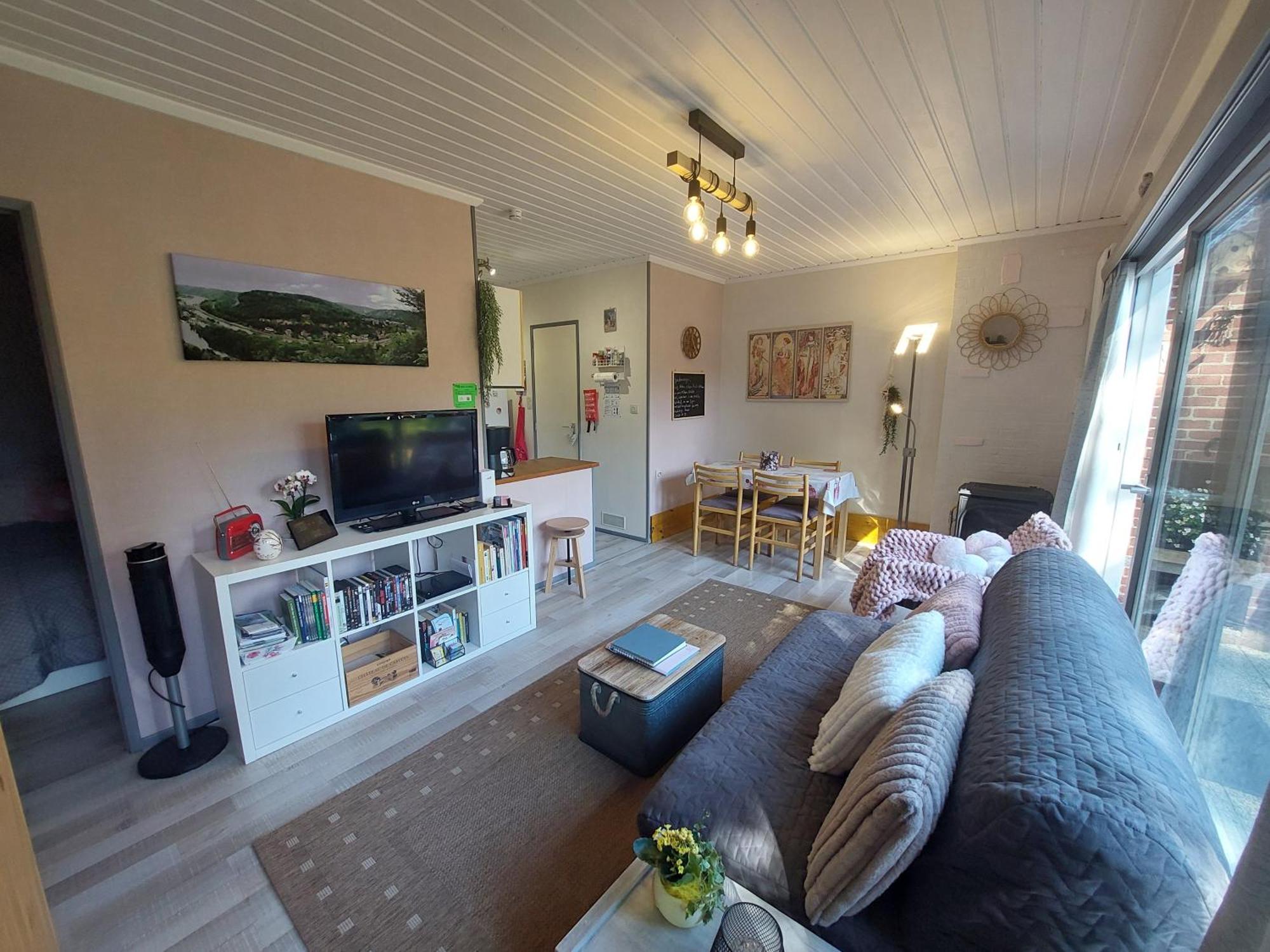 Le Petit Chalet - Bungalow Waulsort Eksteriør billede